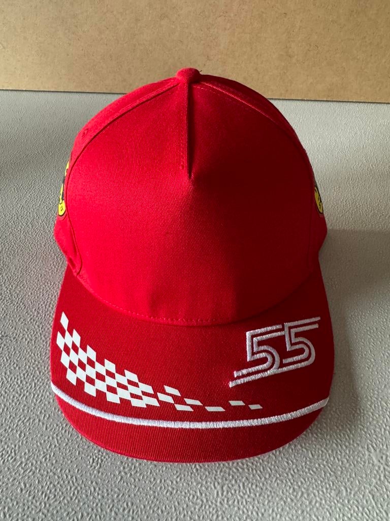 Carlos Sainz Ferrari Pet, Ophalen of Verzenden, Zo goed als nieuw, Pet