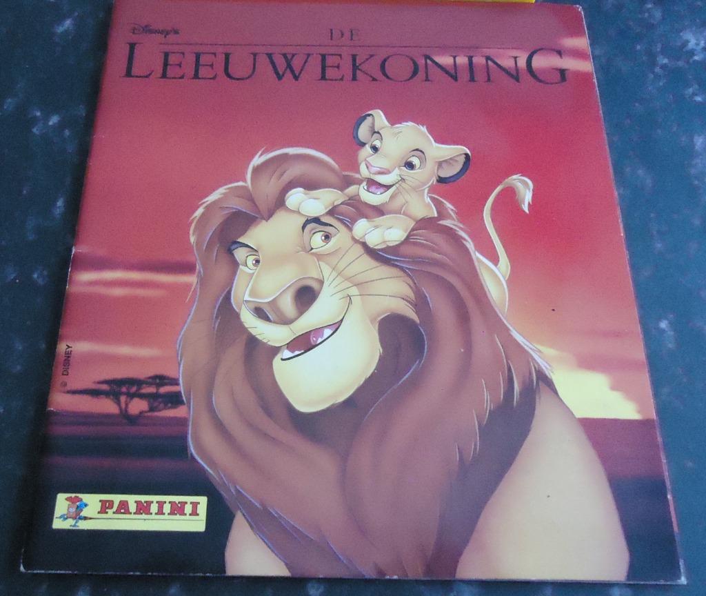 PANINI STICKER ALBUM DISNEY DE LEEUWENKONING Volledig, Ophalen of Verzenden, Zo goed als nieuw, Sticker
