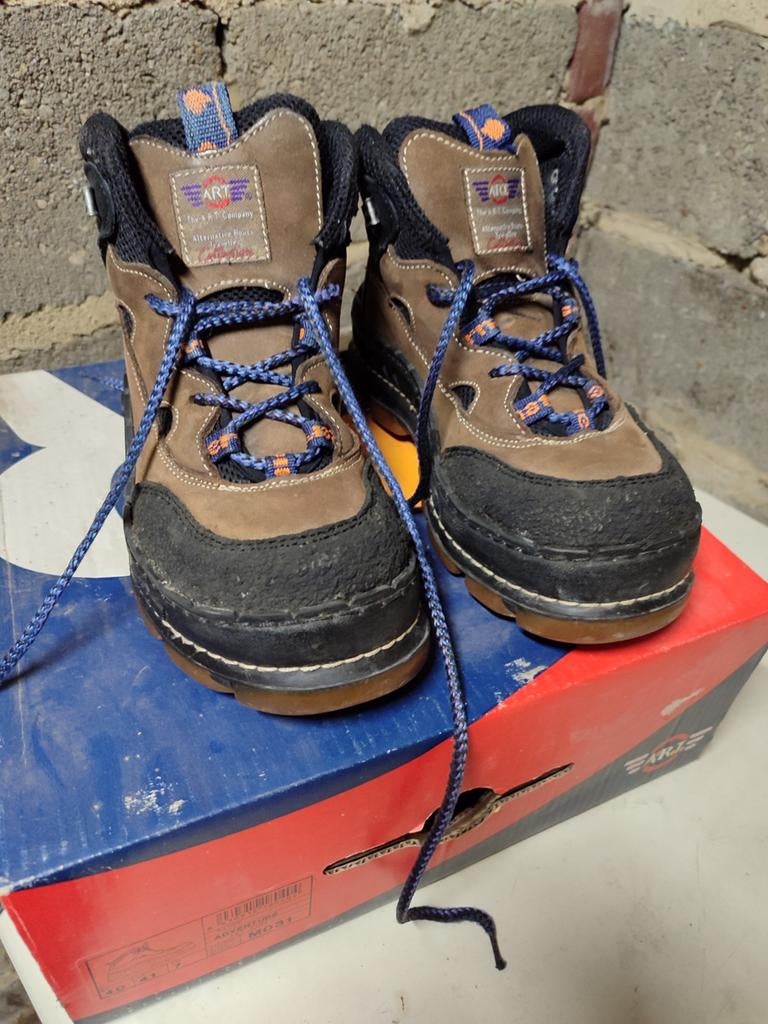Jaren 90 Art schoenen nineties, Art, Comme neuf, Brun, Enlèvement