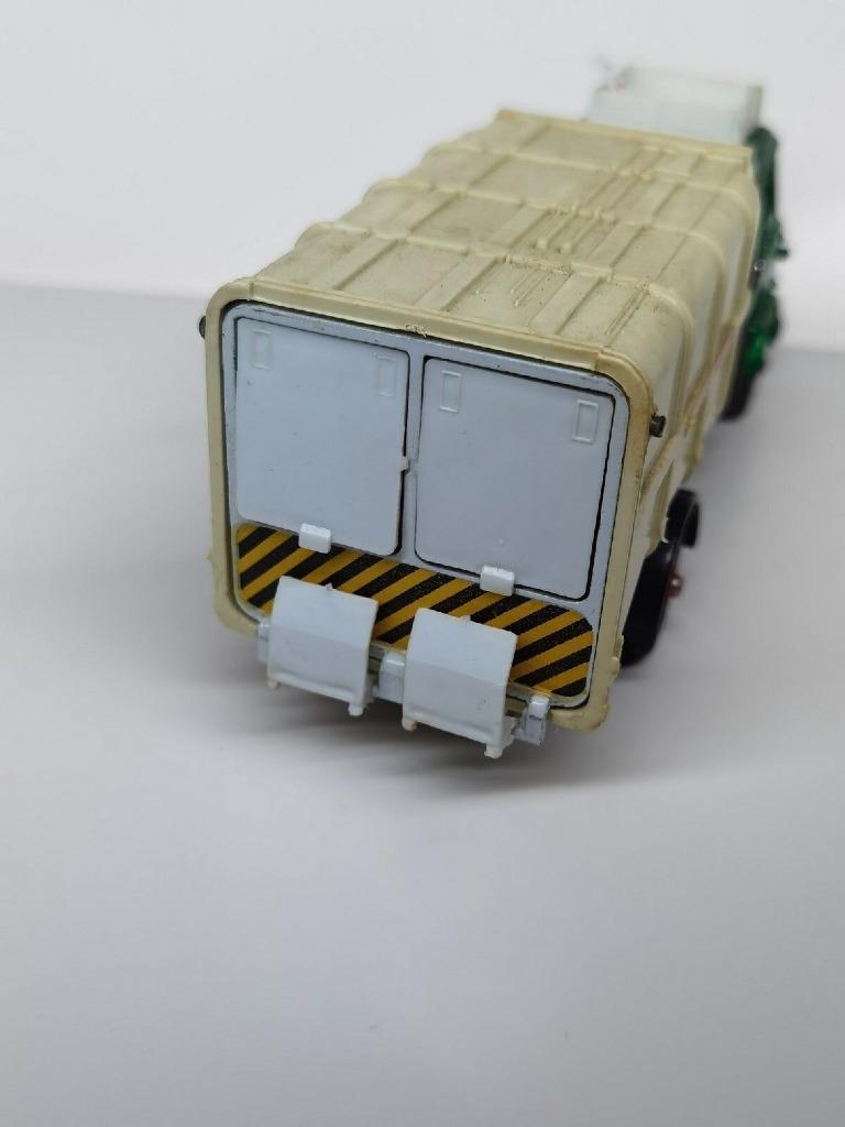 Vintage BEDFORD Refuse Wagon 1970 1/43 DINKY TOYS GB England, Hobby & Loisirs créatifs, Enlèvement ou Envoi, Comme neuf, Bus ou Camion