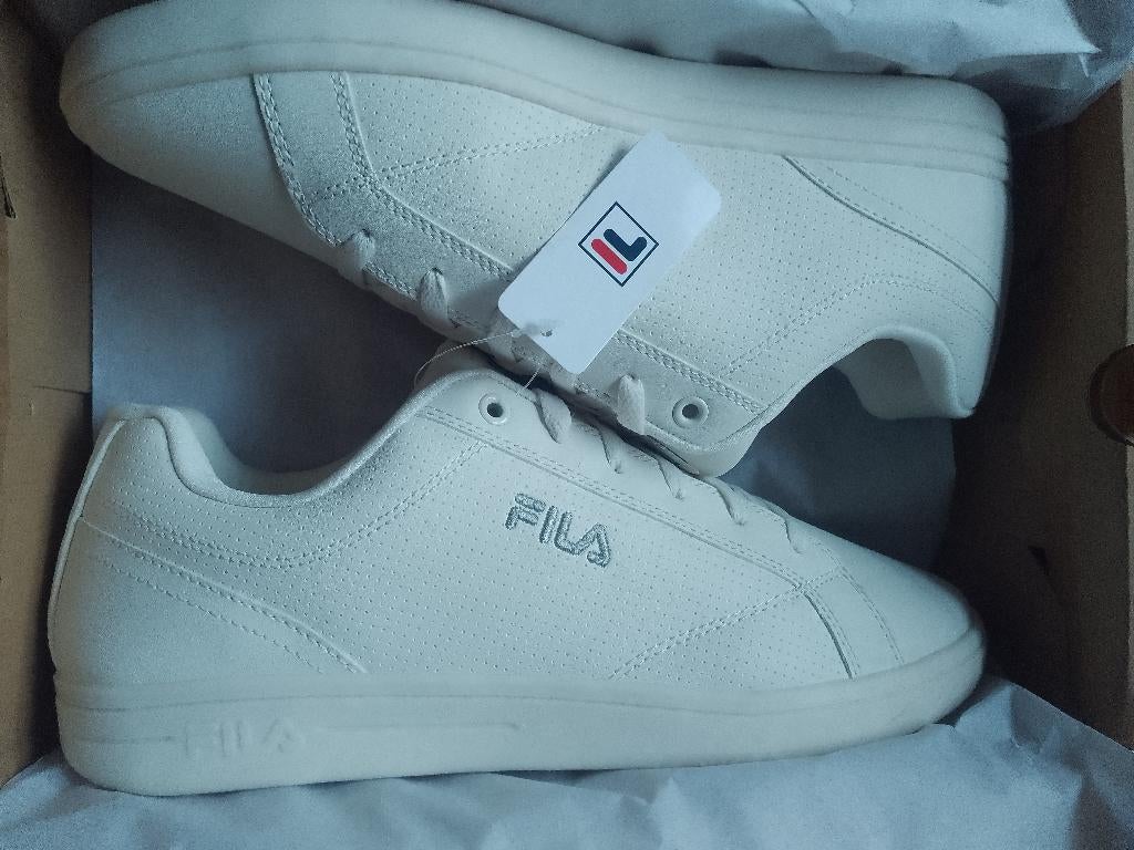 nieuw 44.5 Fila camalfi gardenia in doos, Kleding | Heren, Schoenen, Verzenden, Nieuw, Sneakers, Fila