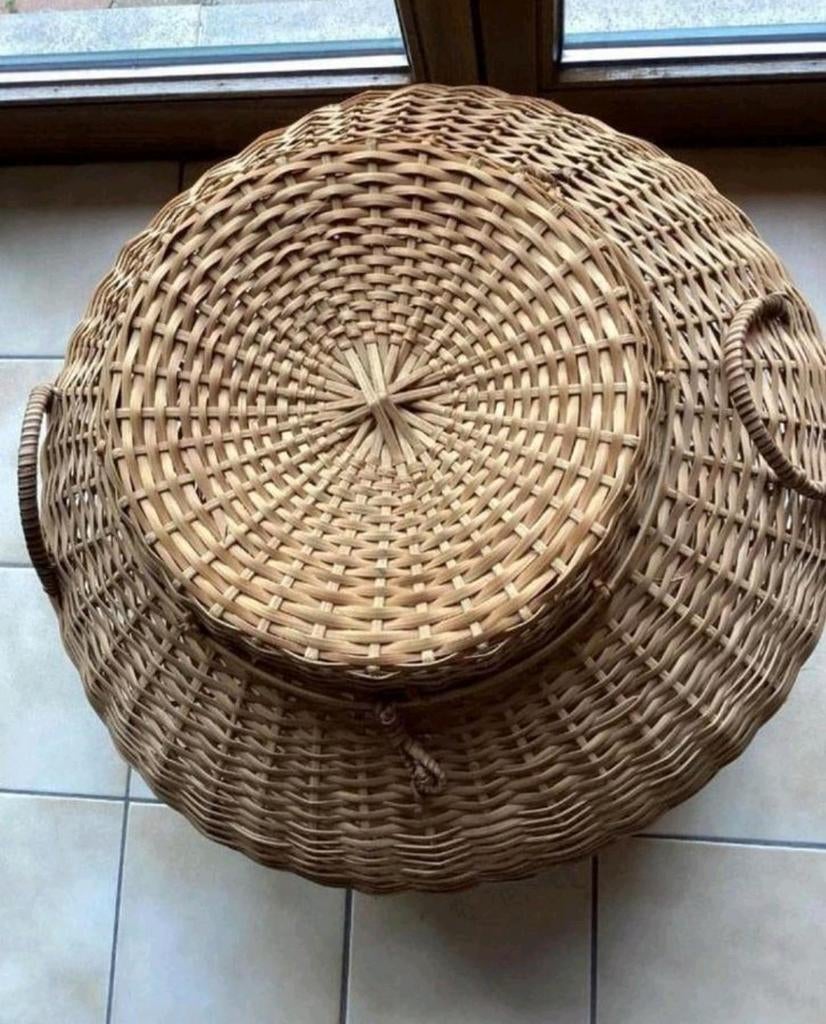 Vintage disponible💫grande malle ronde fermée rotin osier, Osier ou Rotin, Campagne, Enlèvement, Utilisé