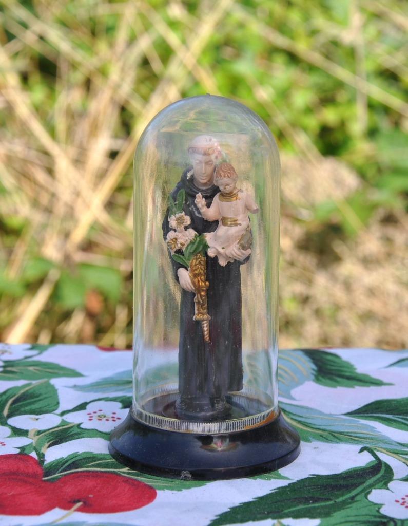 saint antoine sous globe en plastique pt accident bras, Antiquités & Art, Antiquités | Objets religieux, Enlèvement ou Envoi