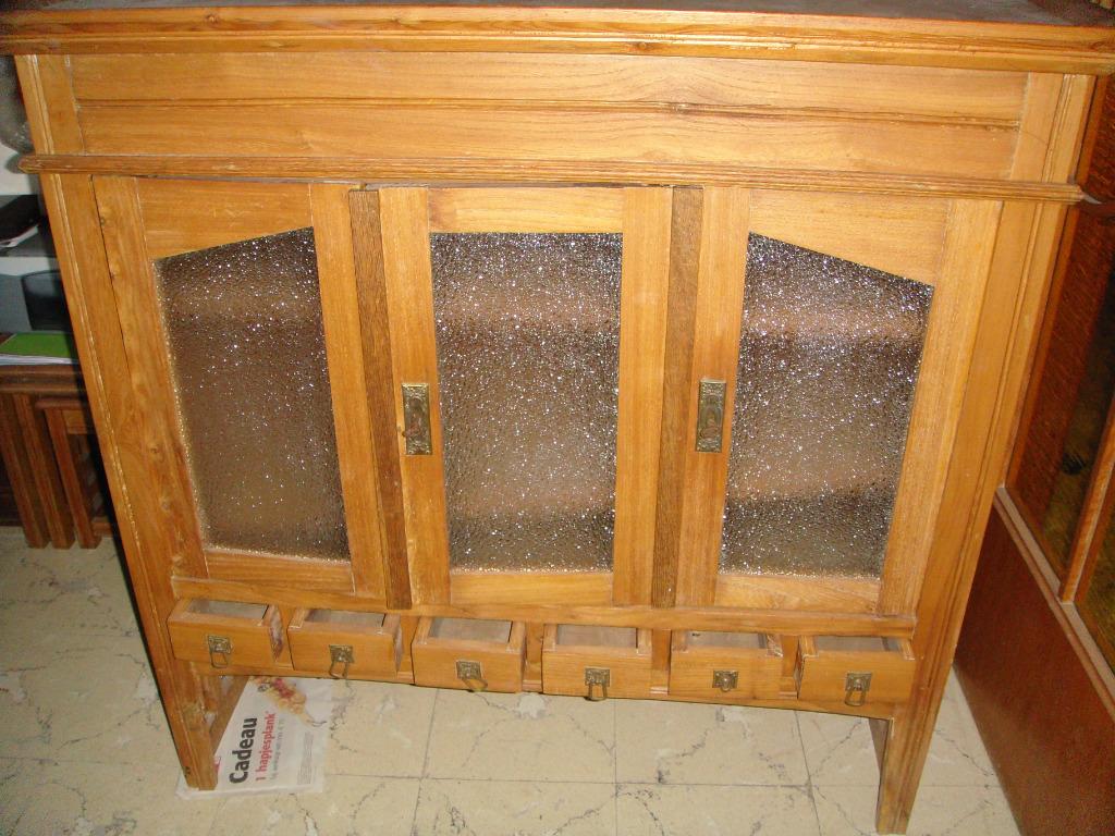 Antieke kast met blauwe tegeltjes, Ophalen of Verzenden