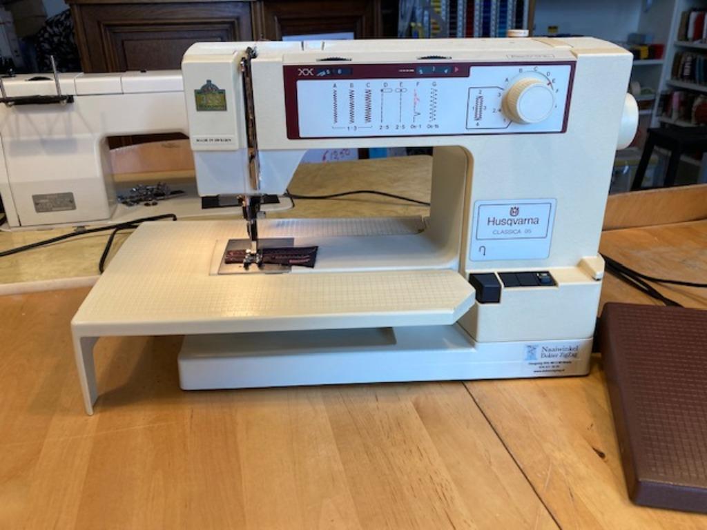Husqvarna Classica 95 naaimachine, Hobby en Vrije tijd, Ophalen of Verzenden, Gebruikt, Naaimachine, Husqvarna