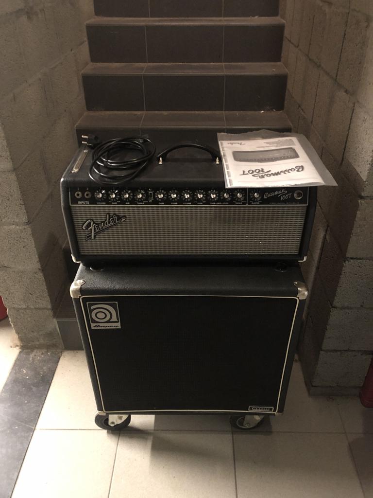 basversterker, Muziek en Instrumenten, Ophalen, Zo goed als nieuw, Basgitaar, 100 watt of meer