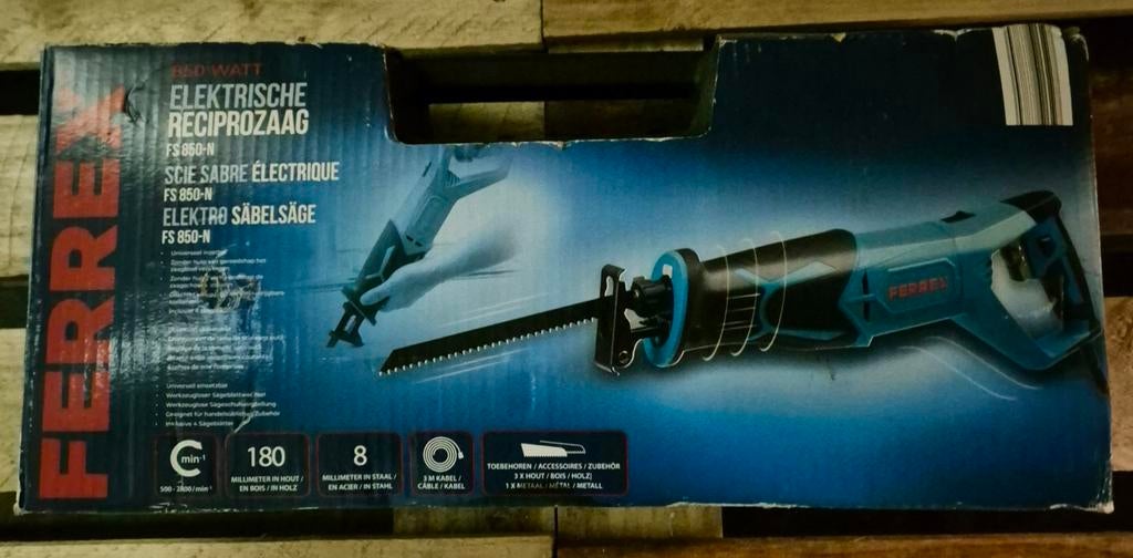 Scie sabre électrique Ferrex, état comme neuf, Enlèvement, Scie sabre