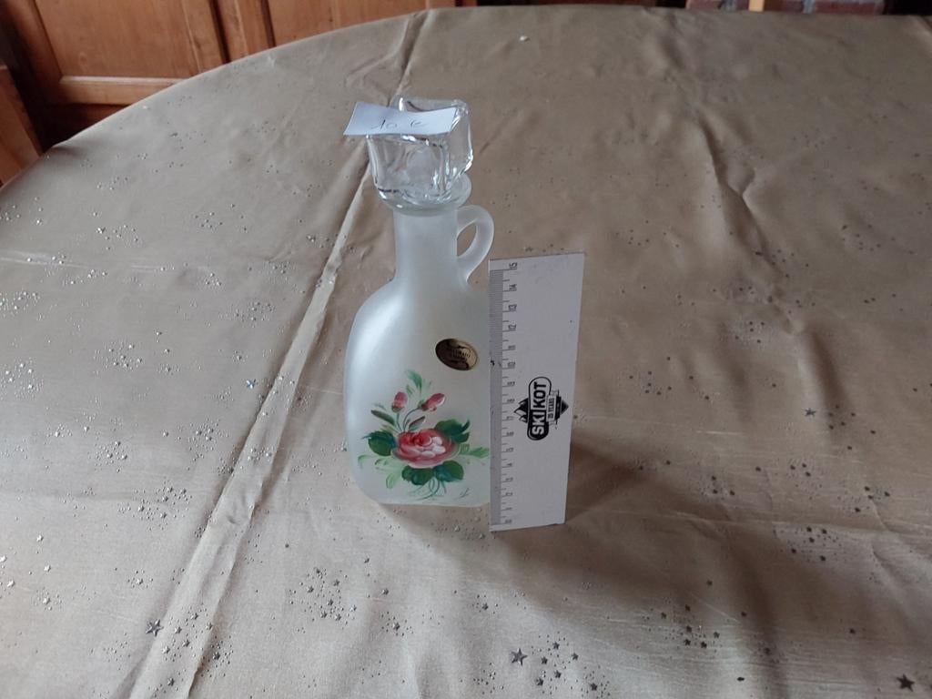 Petite carafe , verre opaque , peinte, environ 20cm, Enlèvement ou Envoi