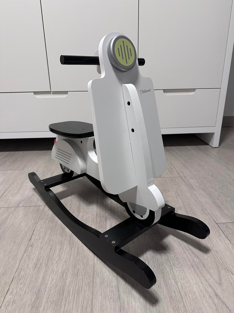 Childhome schommel scooter wit - nieuwstaat, Ophalen, Zo goed als nieuw