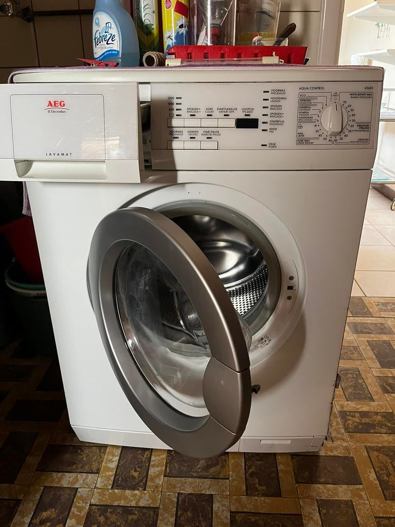 Wasmachine | EAG LAVAMAT, Elektronische apparatuur, Wasmachines, Ophalen, Zo goed als nieuw