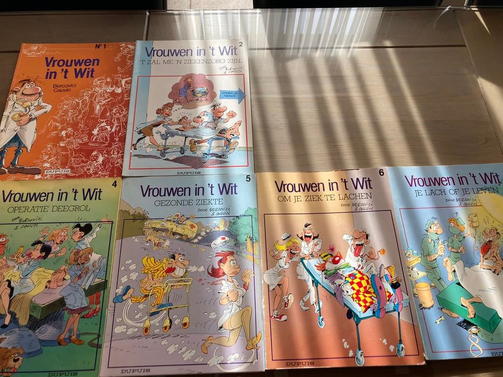 Vrouwen in ‘t Wit; Urbanus en Sammy, Meerdere stripboeken, Ophalen of Verzenden, Gelezen, Diverse Auteurs