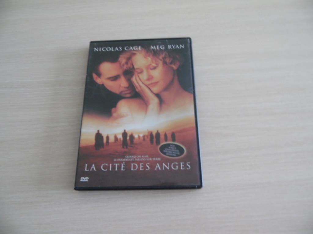 LA CITÉ DES ANGES, Tous les âges, Enlèvement ou Envoi, Comme neuf, Comédie romantique