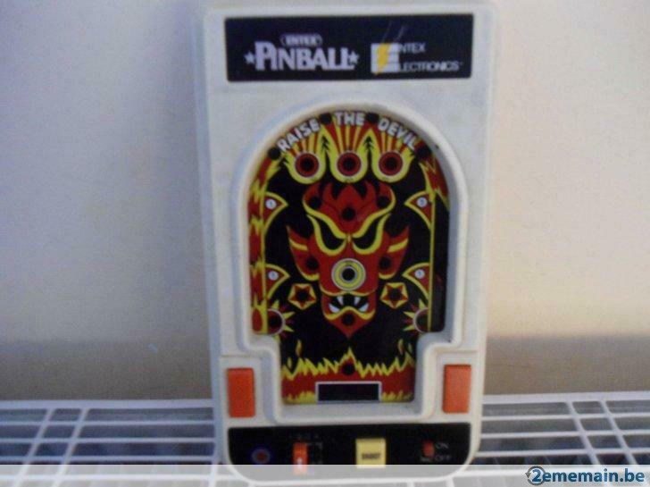 Ancienne Console dans son Jus Fonctionne Très Bien. Manque l, Envoi, Utilisé
