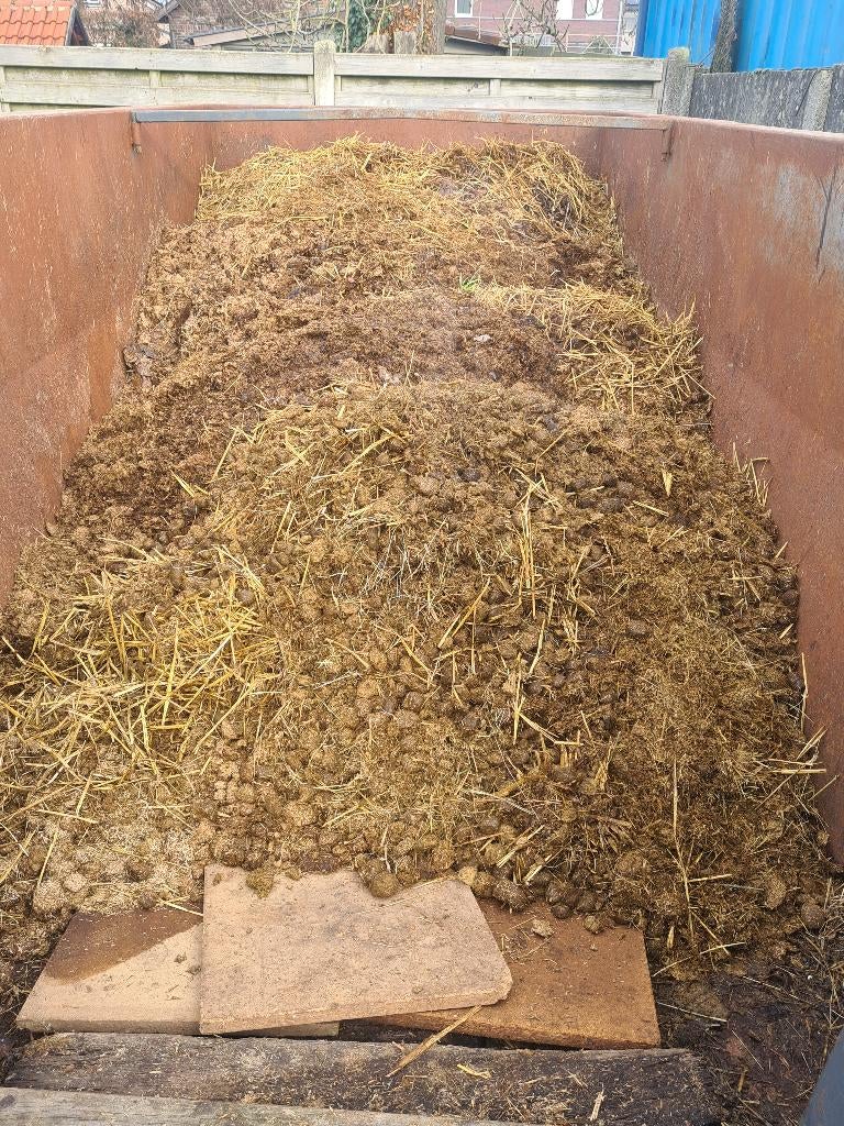 Gratis paardenmest, Enlèvement, Fumier