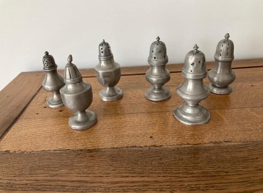 Tinnen zout en peper vatjes per 2 of alles samen, Antiek en Kunst, Ophalen of Verzenden