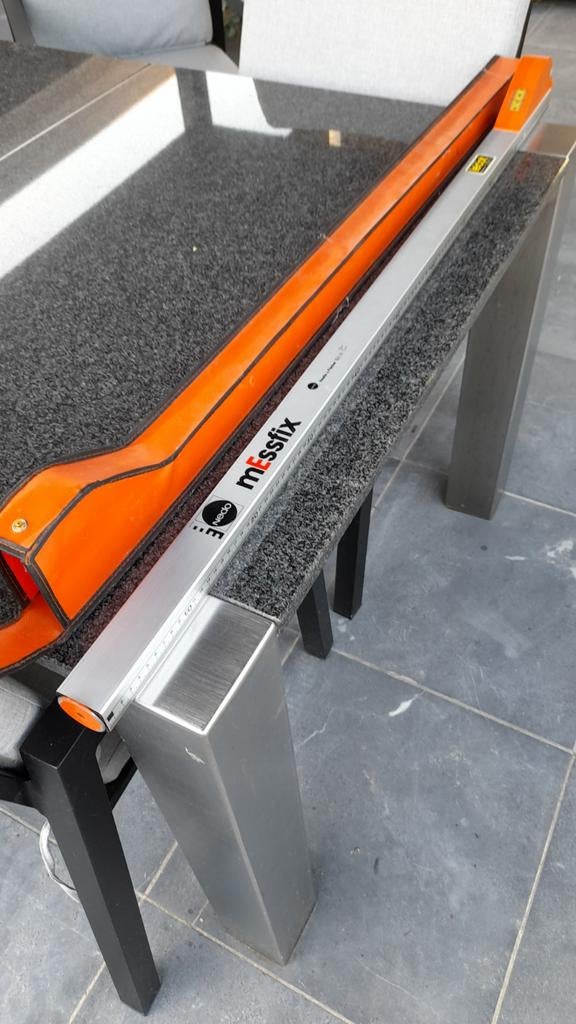 Telescopische meetstok mEssfix 5 meter, Ophalen