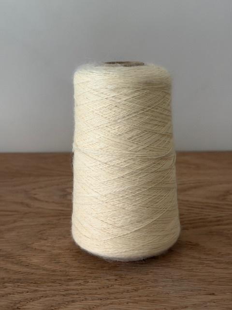 Nieuwe 70% wol (breien/haken) geel/400gr (nr4871), Enlèvement ou Envoi, Neuf, Tricot ou Crochet, Laine ou Fils