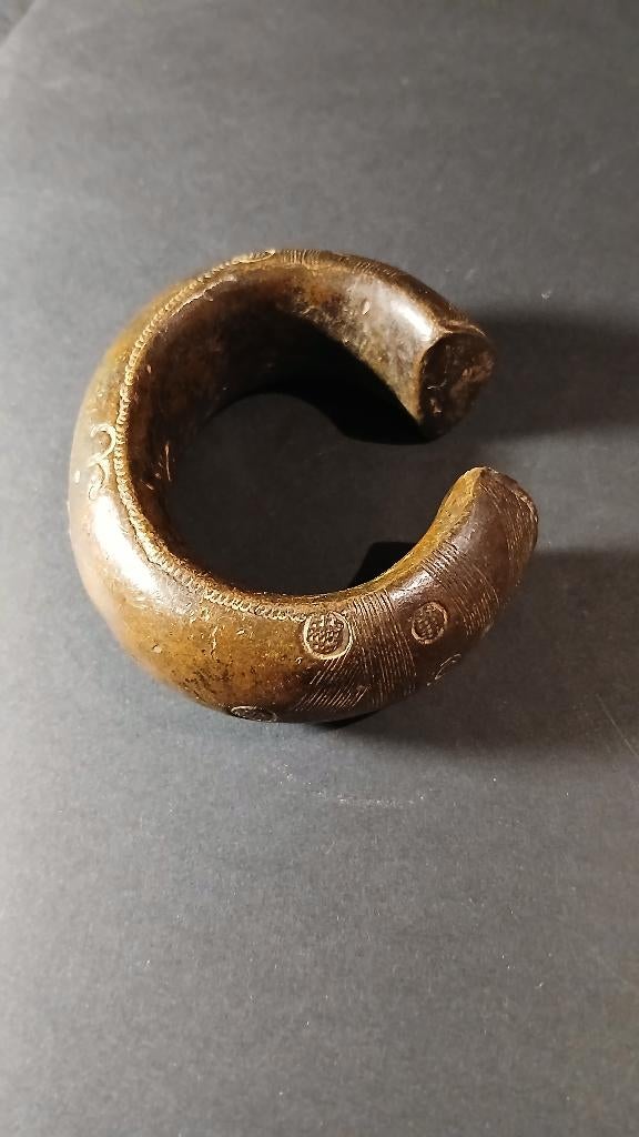 Afrikaanse armband / manilla - brons, Antiek en Kunst, Ophalen
