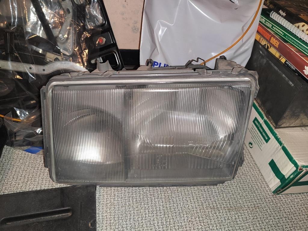 Mercedes w124 koplampen links en rechts bosch of hella, Ophalen of Verzenden, Gebruikt