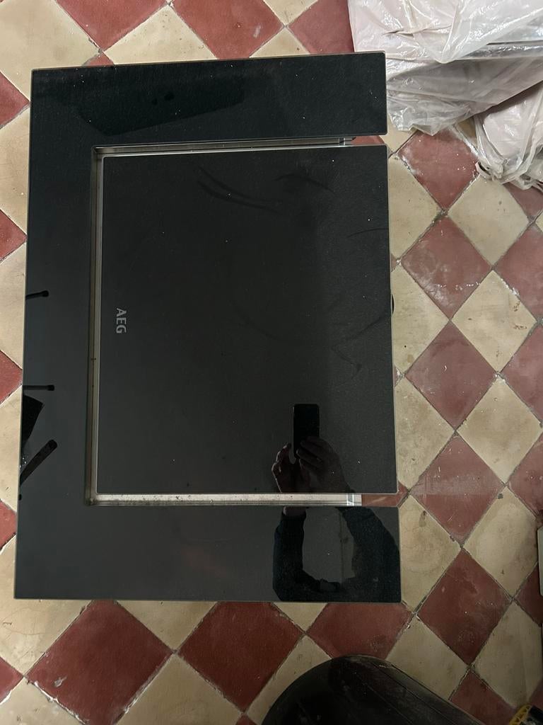 AEG DVB4850B, Enlèvement, Moteur