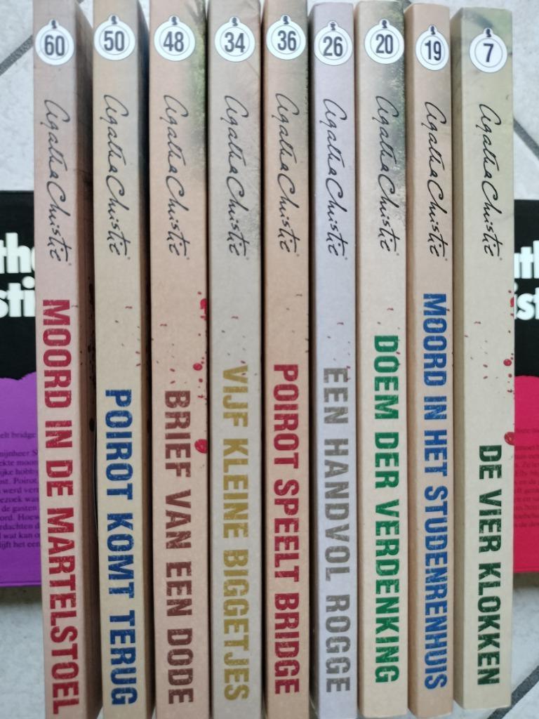 Pockets Agatha CHRISTIE, Boeken, Ophalen of Verzenden, Zo goed als nieuw, Agatha Christie