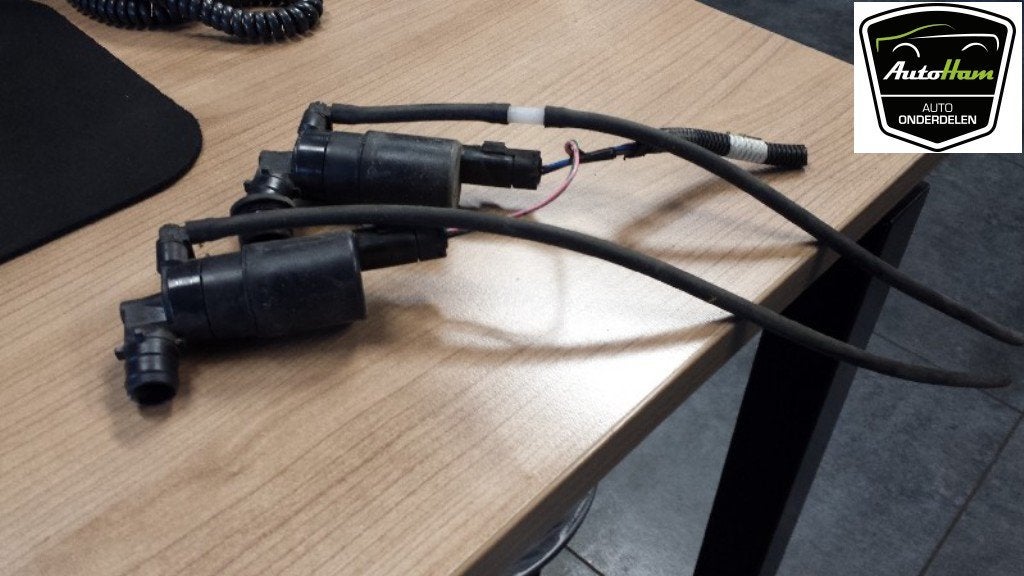 LAVE-GLACE POMPE AVANT Peugeot 107 (|643476|), Utilisé, Peugeot