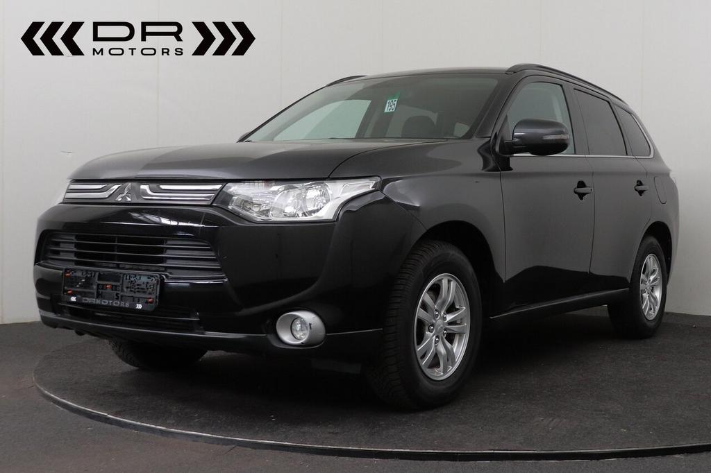 Mitsubishi Outlander LEDER-VARWARMDE ZETELS - CAMERA, Autos, Mitsubishi, 0 kg, Euro 5, Achat, Outlander