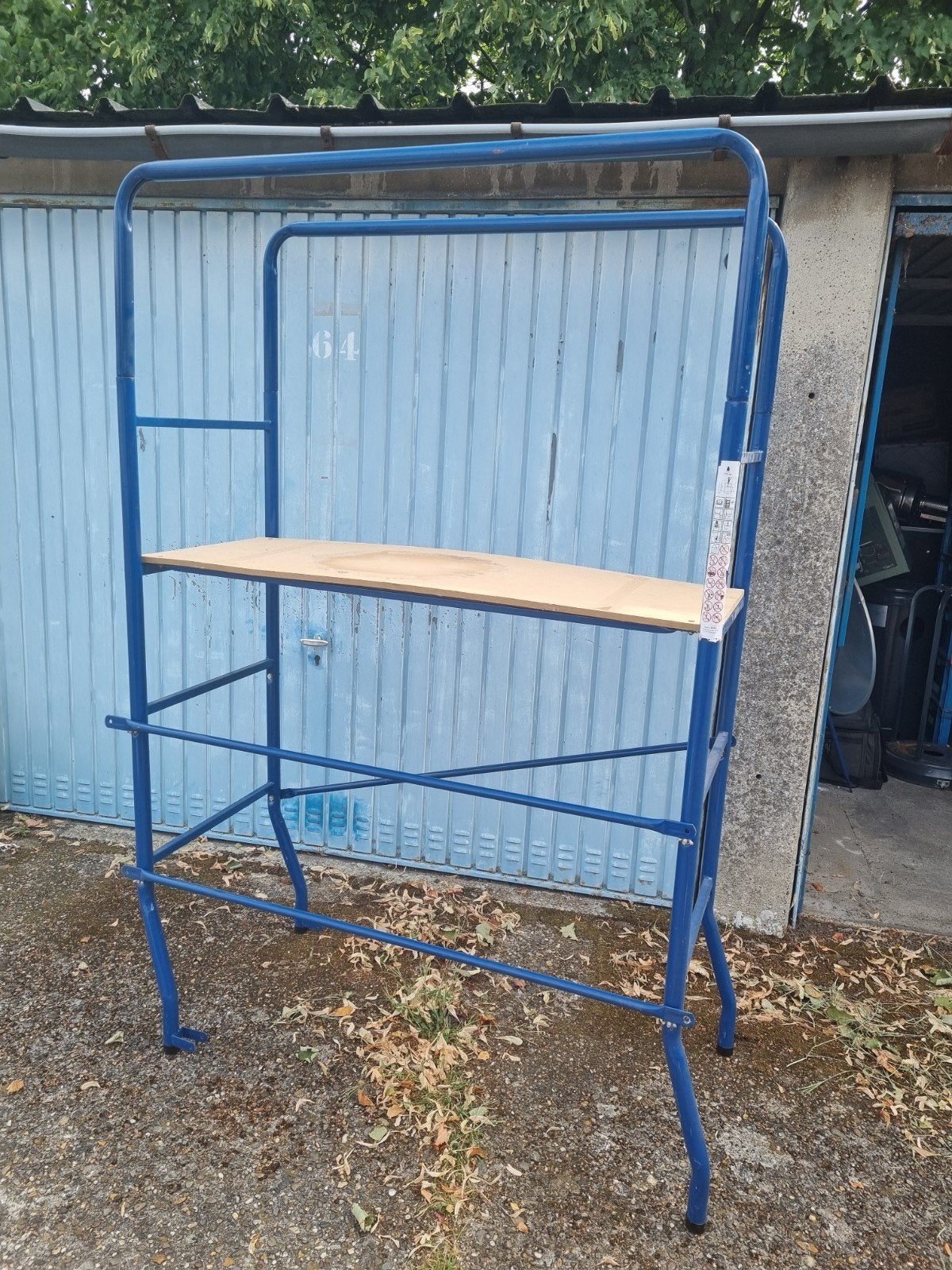Metalen steiger, Ophalen
