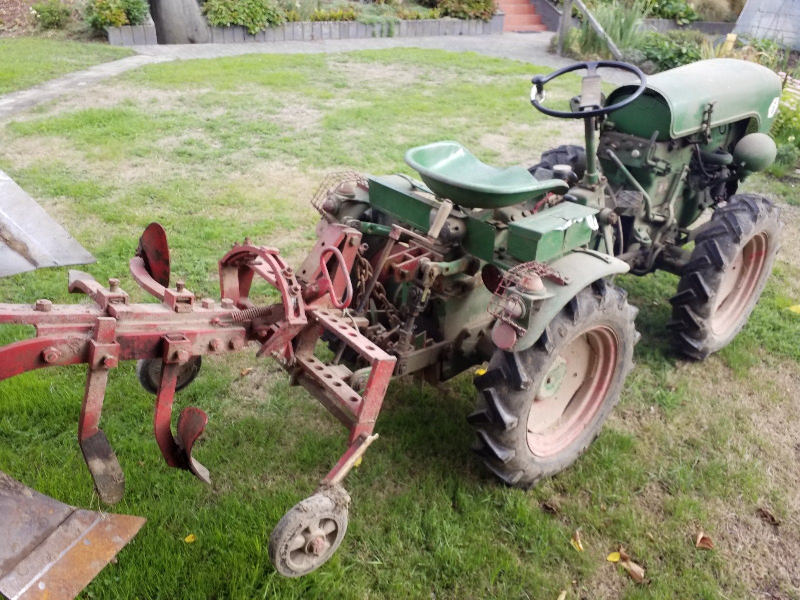 holder a12 traktor, Articles professionnels, Agriculture | Outils, Enlèvement