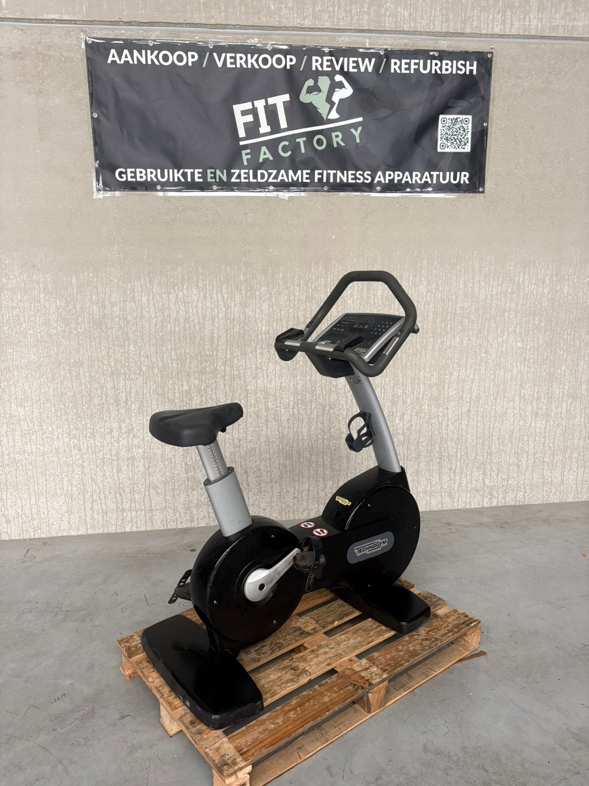 Technogym hometrainer, Sport en Fitness, Ophalen, Zo goed als nieuw