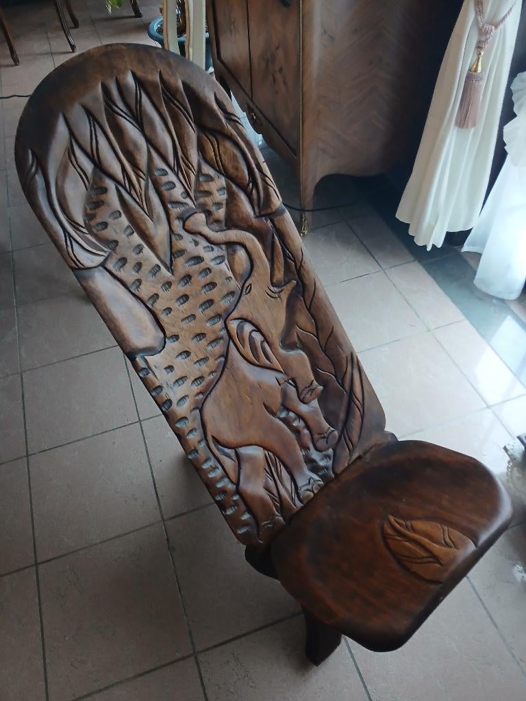 Chaise africaine à palabre en bois d'iroko (authentique), Enlèvement