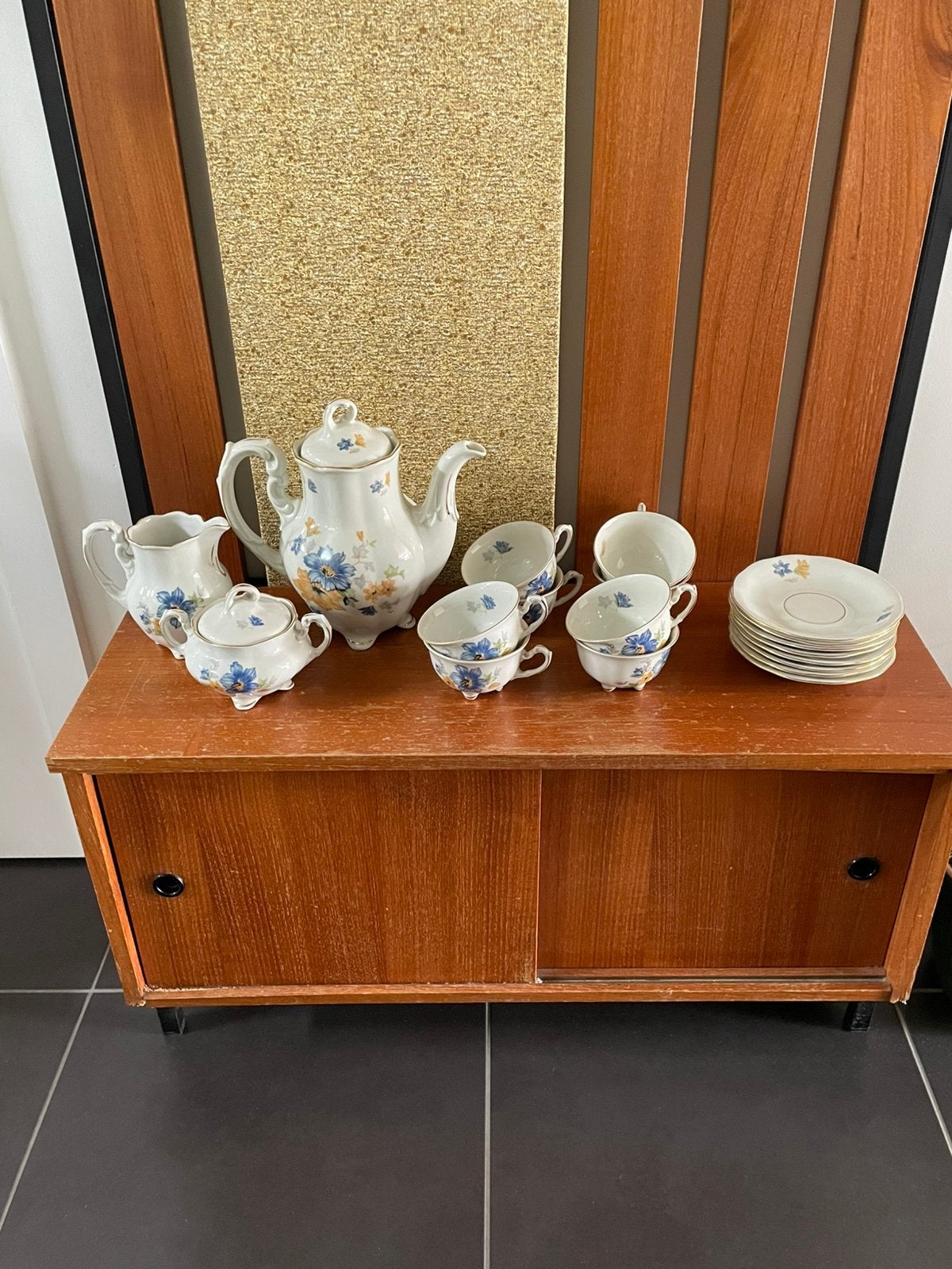 Antieke porseleinen koffie/theeservies, Antiek en Kunst, Antiek | Servies compleet, Ophalen of Verzenden