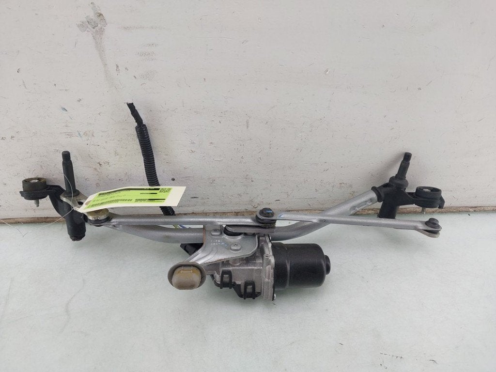 RUITENWISSER MECH + MOTOR Peugeot 208 II (UB / UH / UP), Gebruikt, Valeo, 100, rue de Courcelles
75017  Paris, FR, Info@valeo.fr