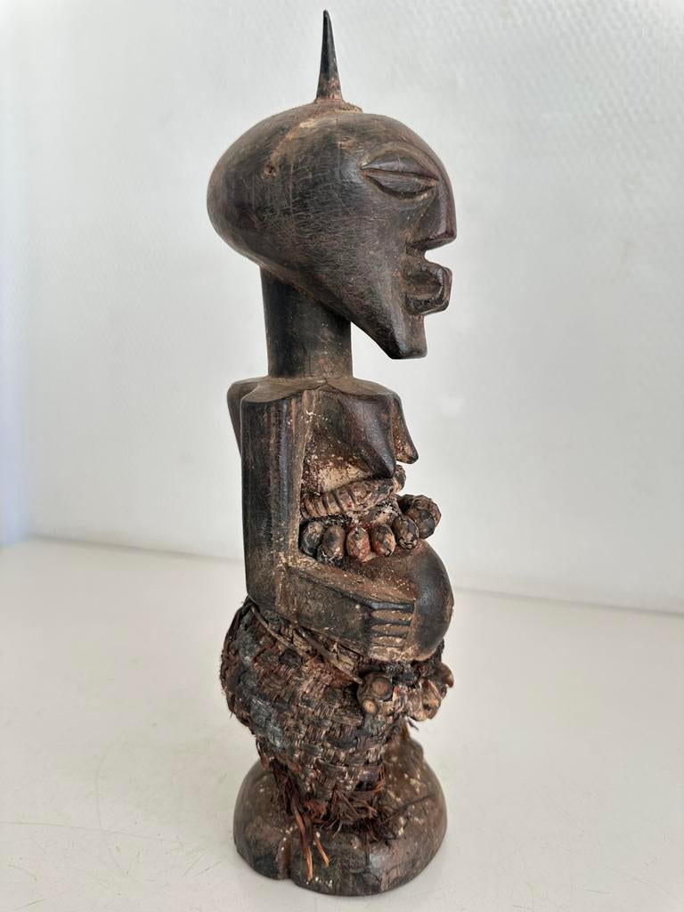 Songye, statue de Nkisi fetisj , collection privée, Boma, Envoi