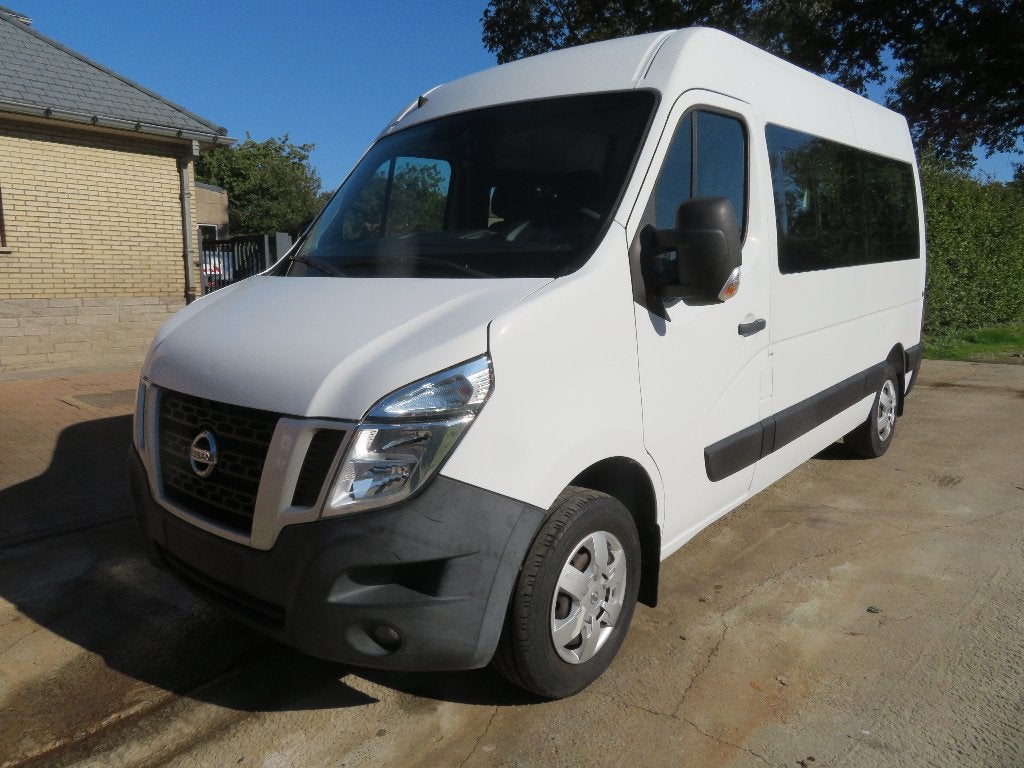 Nissan NV400 2.3dCi - Minibus - 2018 - 15.445km - €6b, Voorwielaandrijving, Dealer onderhouden, 4 cilinders, 9 zetels