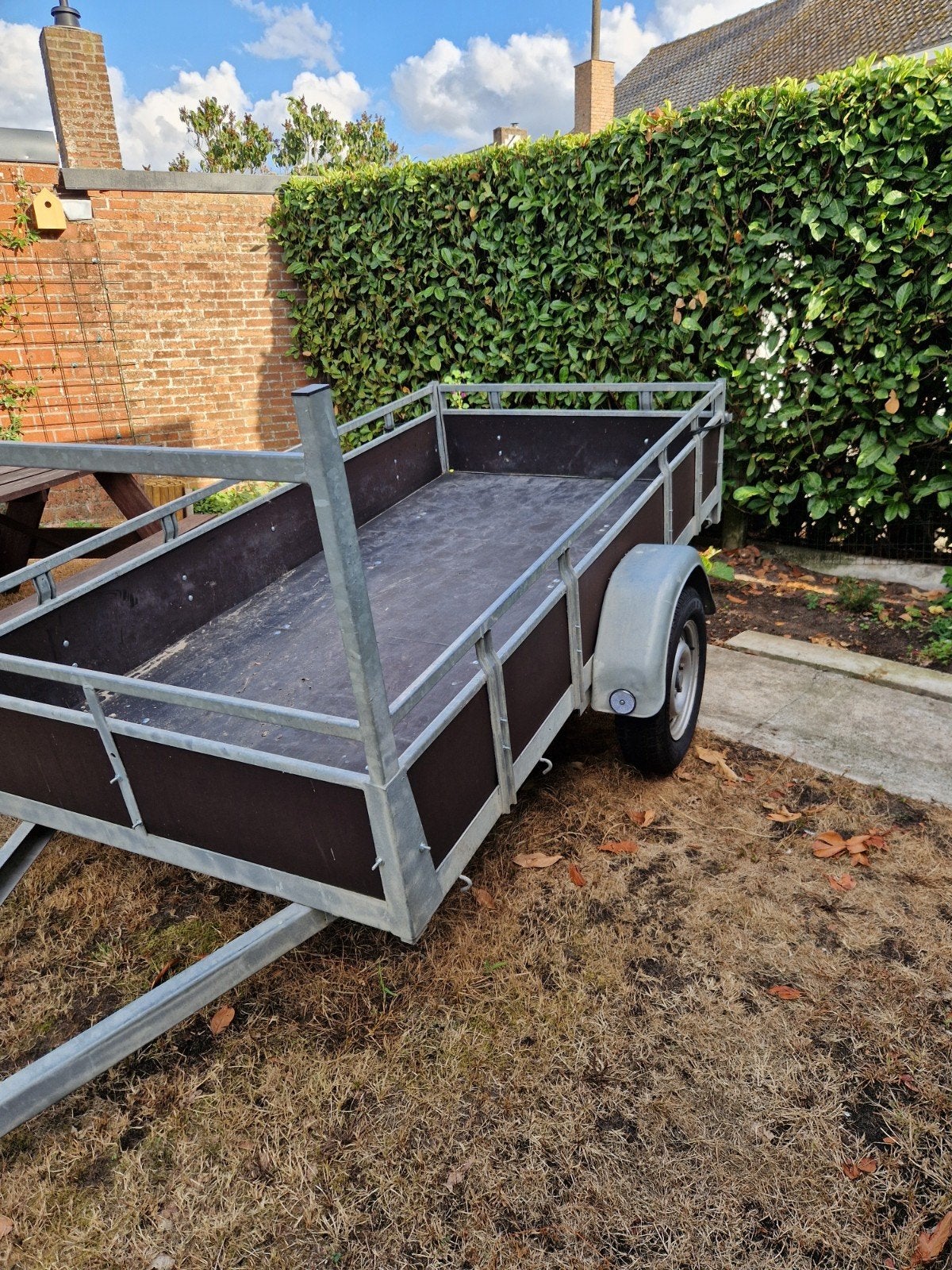 aanhangwagen met vering, Auto diversen, Aanhangers en Bagagewagens, Ophalen, Zo goed als nieuw