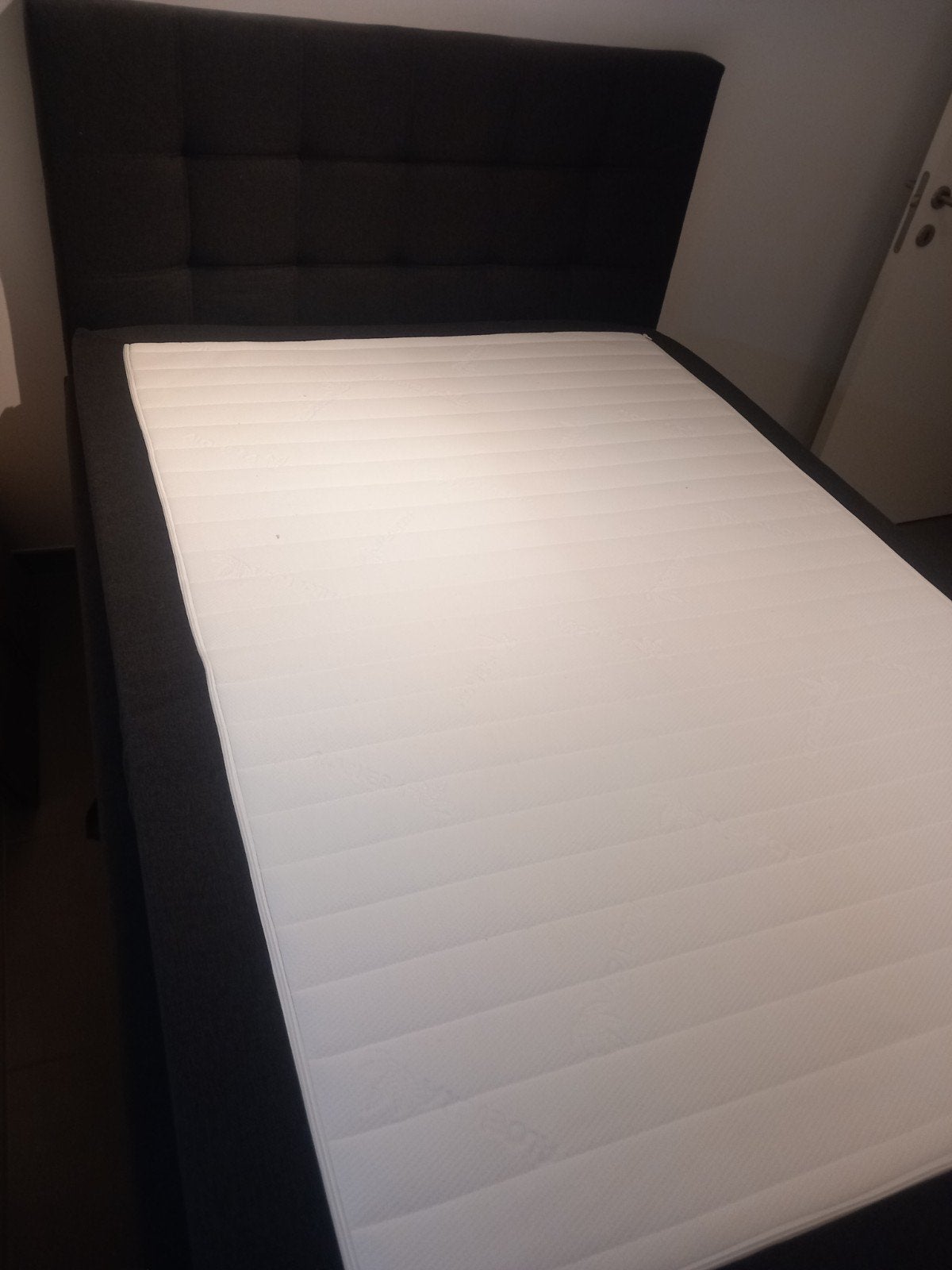 Boxspring met opbergruimte, Enlèvement