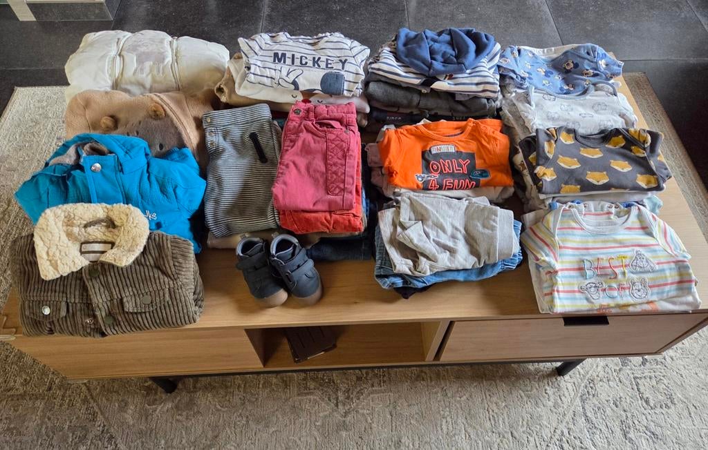 Kleding voor jongens van 1 jaar (80 cm), Kinderen en Baby's, Ophalen