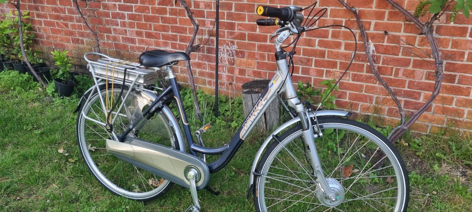 Vélo électrique en très bon état, batterie cassée, Enlèvement ou Envoi