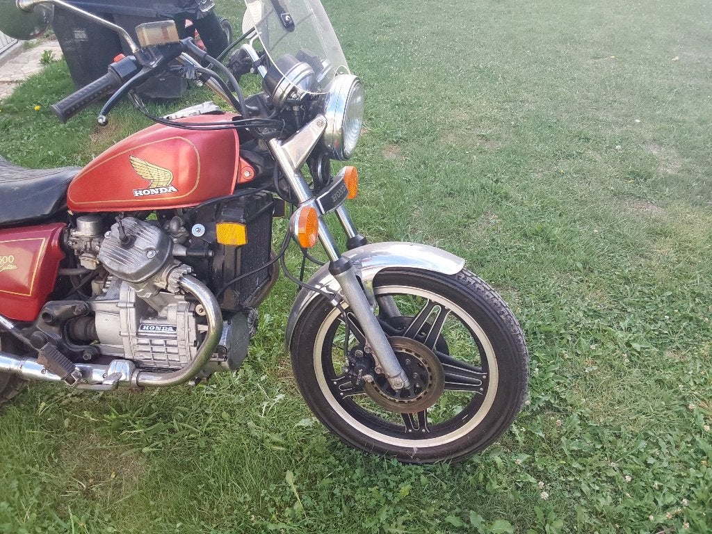 Honda cx500 verkocht, Motoren, Cardan-aandrijving, 2 cilinders, Motorrijbewijs A, Gebruikt