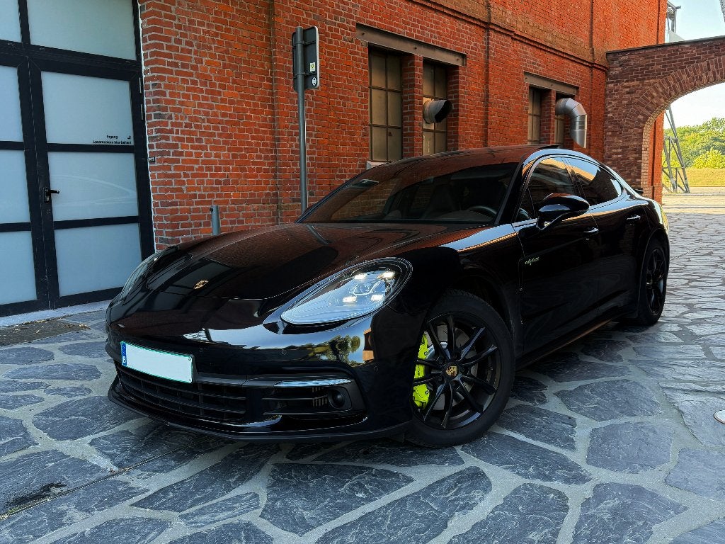 Porsche Panamera 4 2.9i v6 Hybride - Pano.dak- Chrono pack, Auto's, Porsche, Automaat, Achterwielaandrijving, Euro 6, Zwart