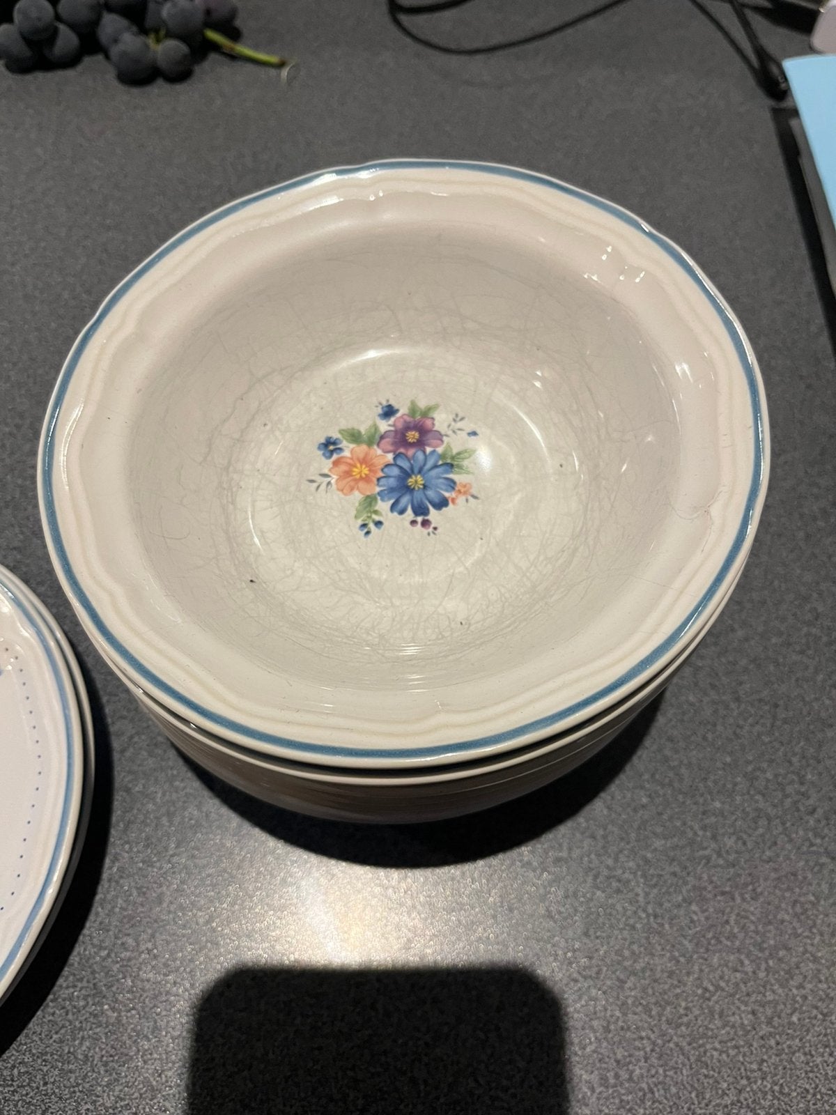 Schoteljes en onderbordjes, Maison & Meubles, Cuisine | Vaisselle, Comme neuf, Enlèvement, Campagne/Folklorique, Porcelaine