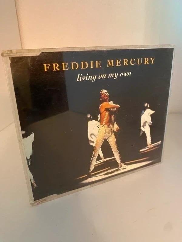 Freddie Mercury – Living On My Own - Europe 1993, CD & DVD, CD Singles, Envoi, Utilisé, Pop