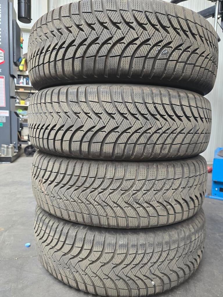 Michelin Alpin MO  215/60 R17 96h bj2024, Auto-onderdelen, Banden en Velgen, Ophalen, Winterbanden