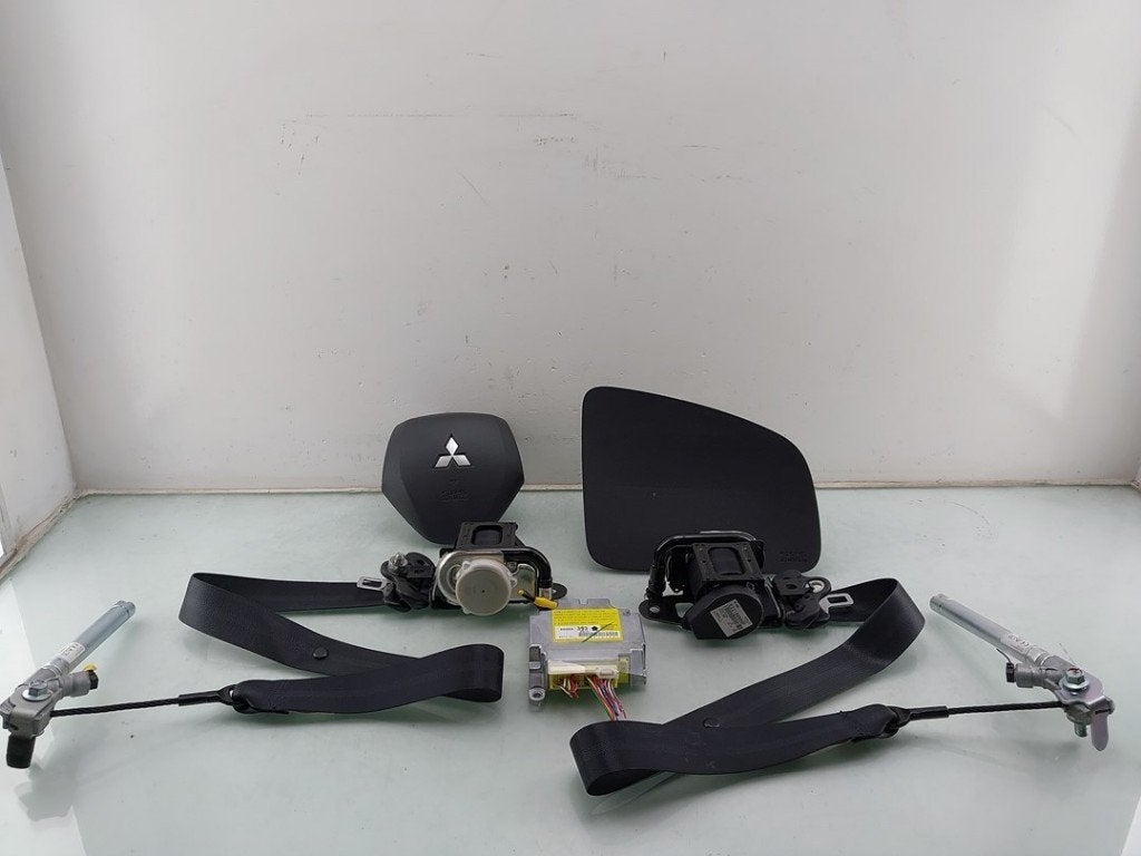 AIRBAG ENSEMBLE + ORDINATEUR Mitsubishi Space Star (A0), Info@mitsubishi-motors.de, MITSUBISHI, Utilisé, Mitsubishi