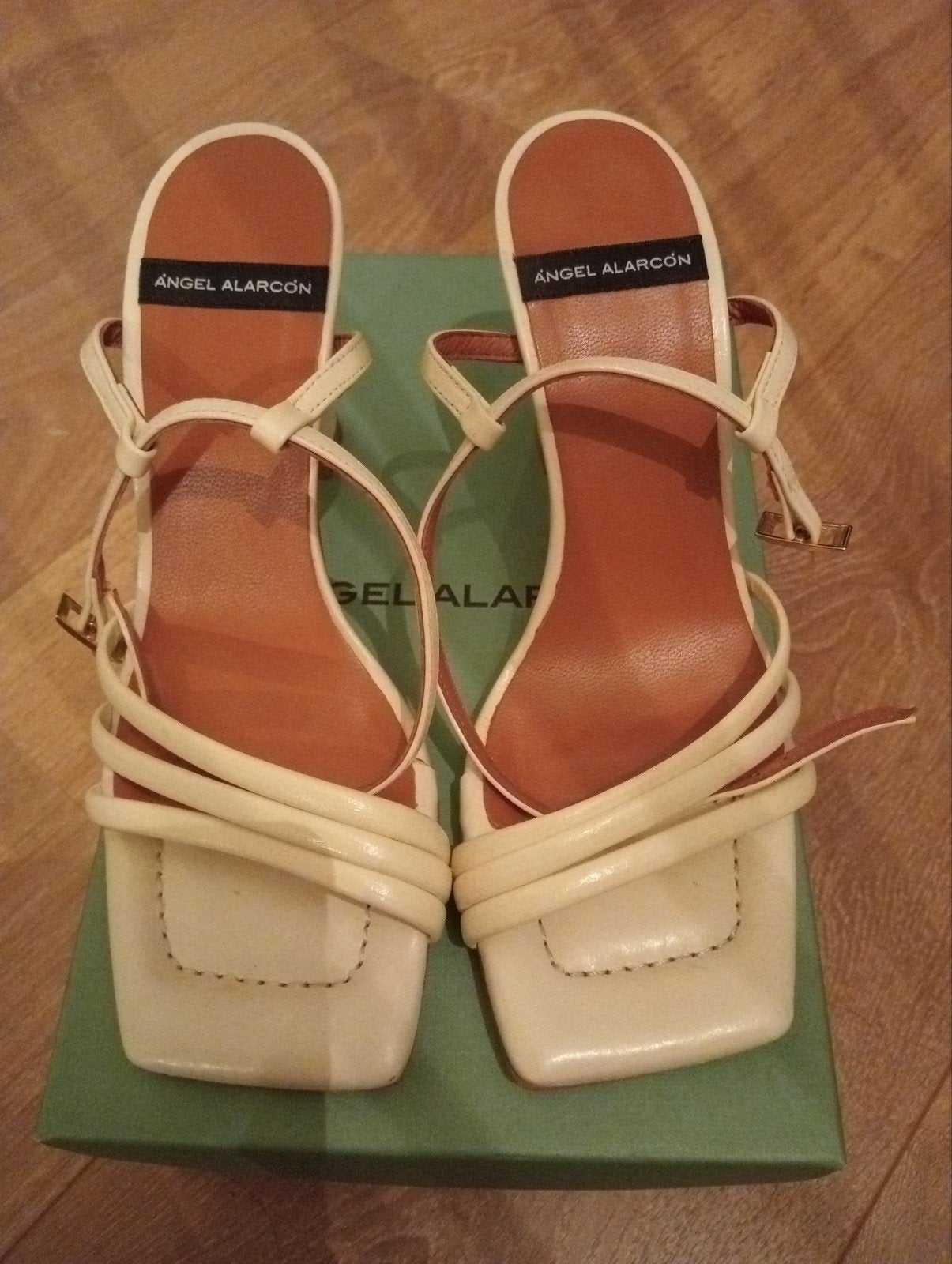 Sandalen met hak, Kinderen en Baby's, Babykleding | Schoentjes en Sokjes, Ophalen