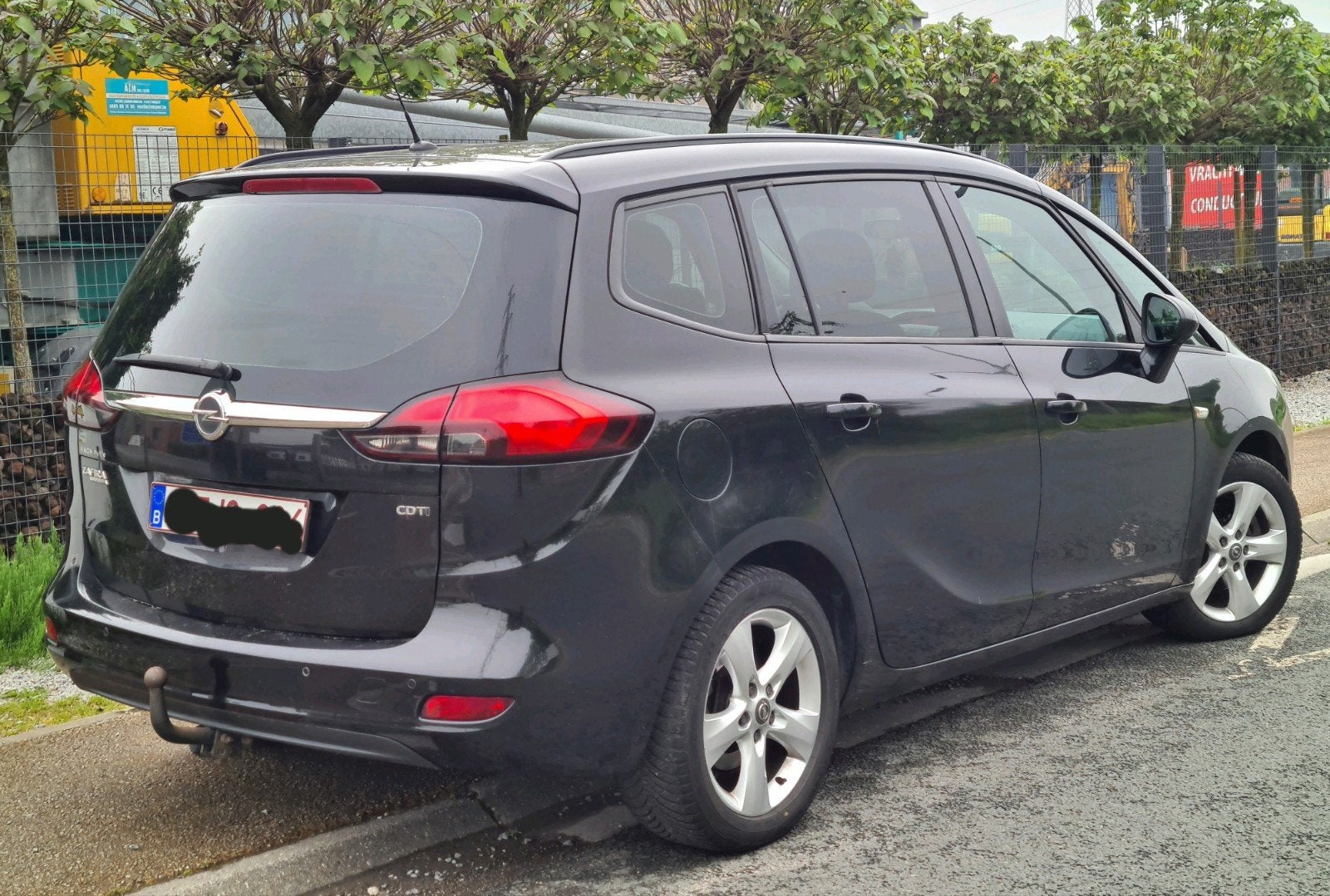 opel zafira 20cdti new model clima 240mkm 3700€, Euro 5, Boîte manuelle, 5 portes, Particulier