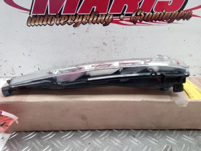 Veilleuse droite d'un Ford S-Max, -, -, 3 mois de garantie, -