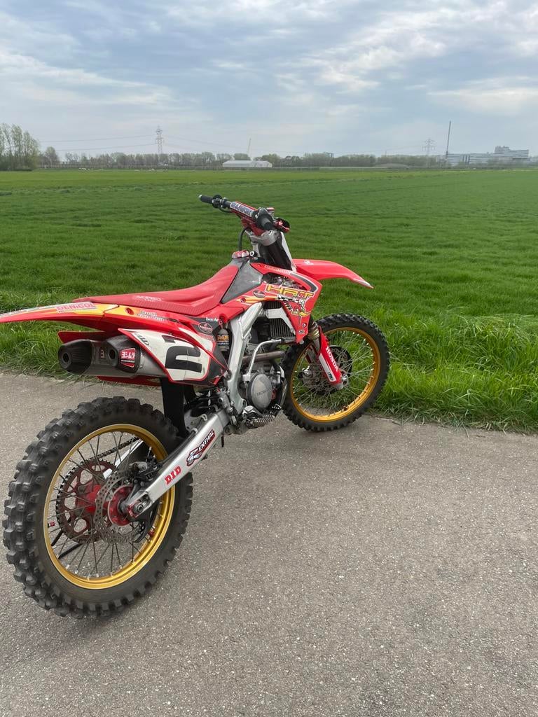 Honda crf 250 crossmotor, Fietsen en Brommers, Ophalen, Zo goed als nieuw