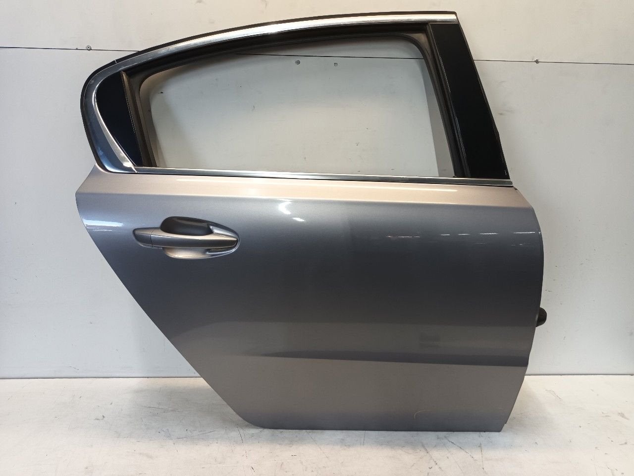 Portier rechts achter Peugeot 508, Onderdelen@venauto.nl, Van der Ven Autorecycling B.V., Gebruikt, Ettenseweg 76, 4706 PB Roosendaal, The Netherlands